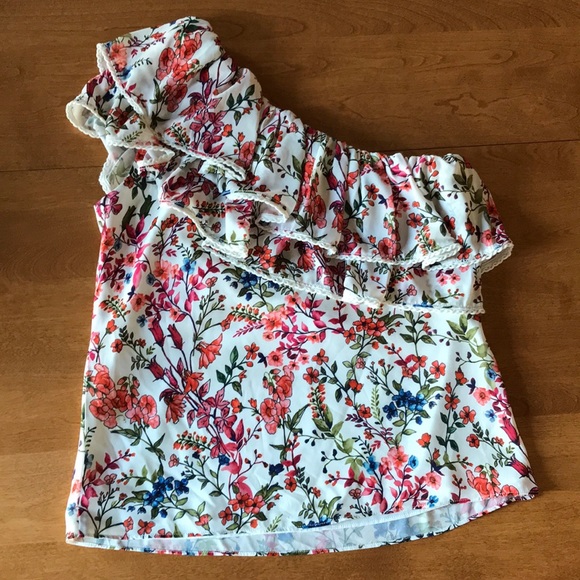 NWT one-shoulder floral blouse - Picture 2 of 4